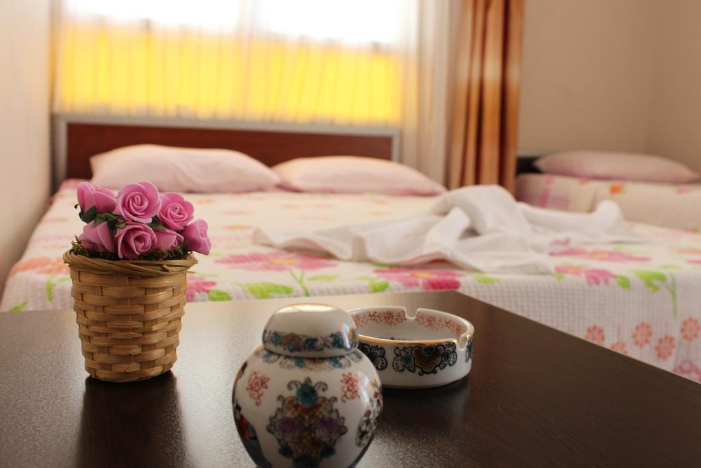 Eysan Pansiyon Akcay  Room photo